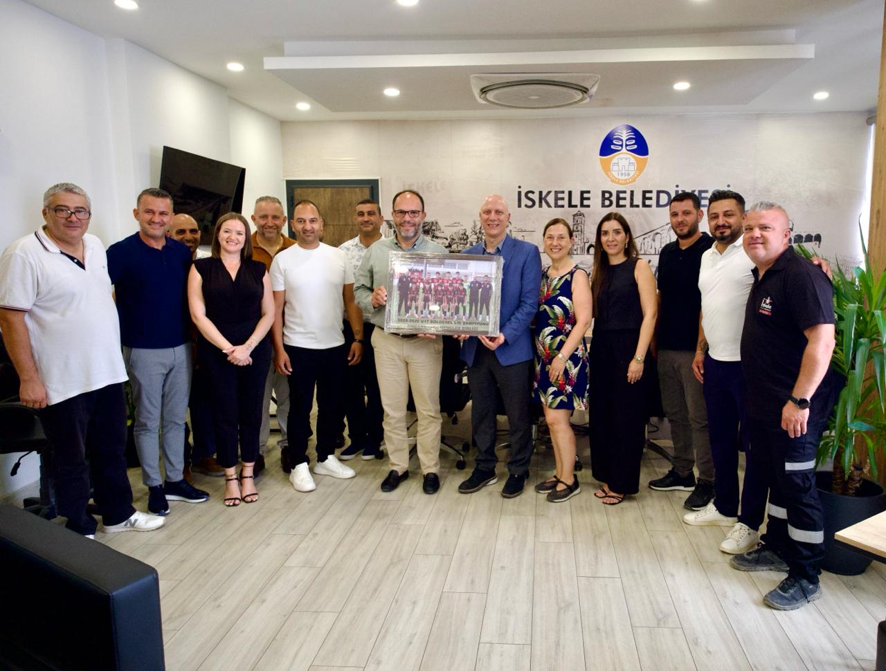 DND Cyprus ve DND Larnaka Gençler Birliği, Başarılı Sezonun Ardından İskele Belediyesi’nde Bir Araya Geldi
